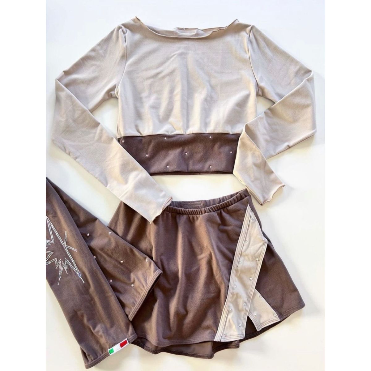 Crop Topp Beige Brown 10th Anniversiary